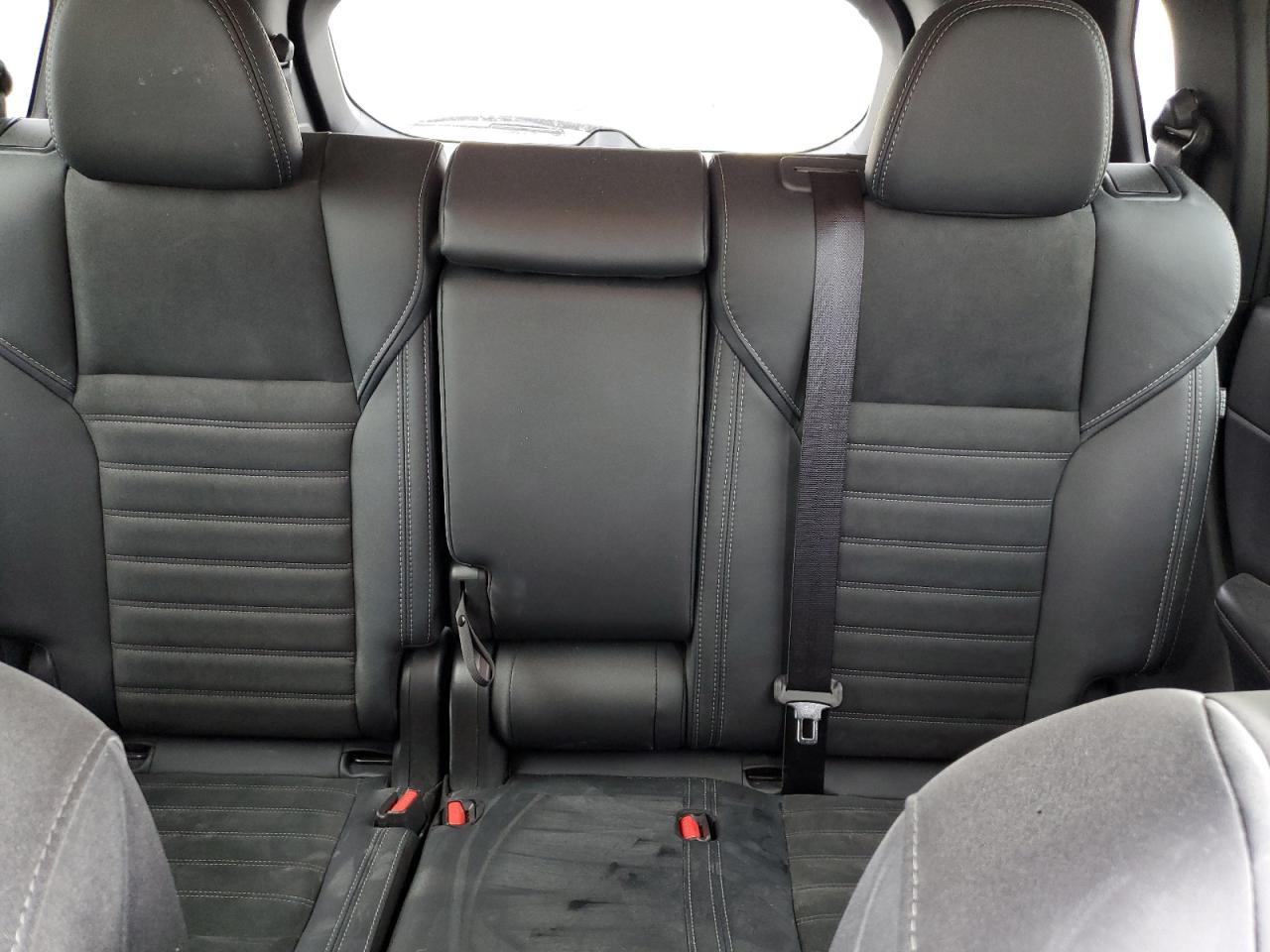 2024 MITSUBISHI OUTLANDER BLACK - Image 10