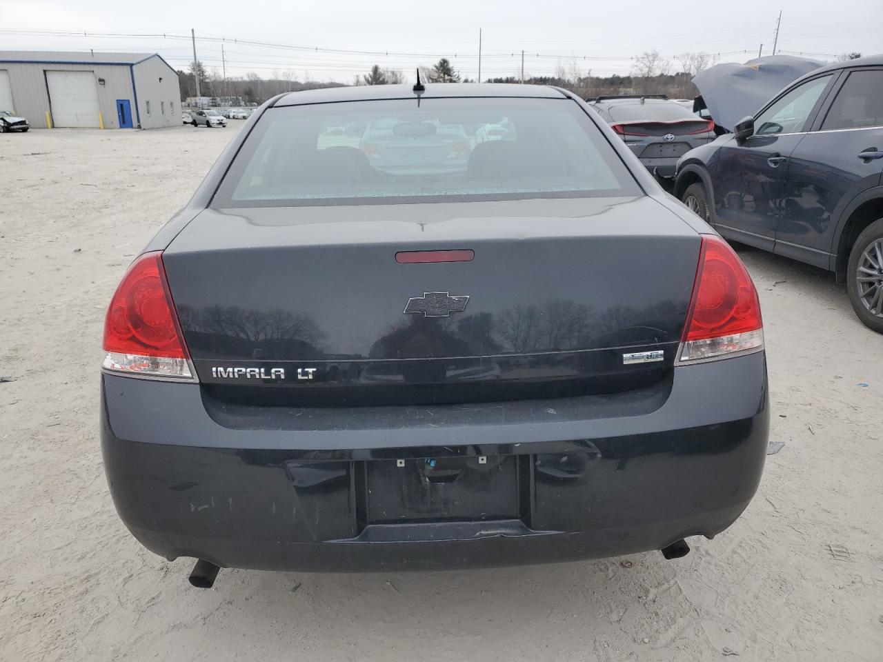 2013 CHEVROLET IMPALA BLACK - Image 6