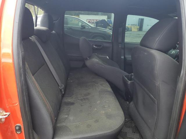2016 Toyota TACOMA - Image 10