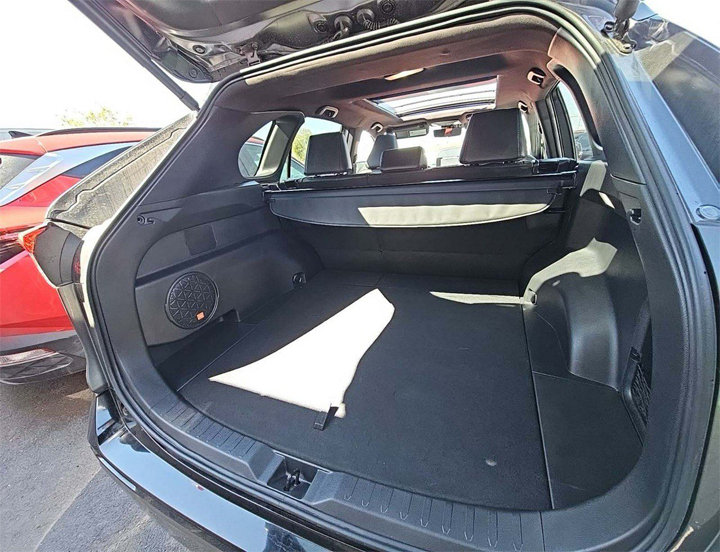 2024 Toyota Rav4 Hybrid - Image 9