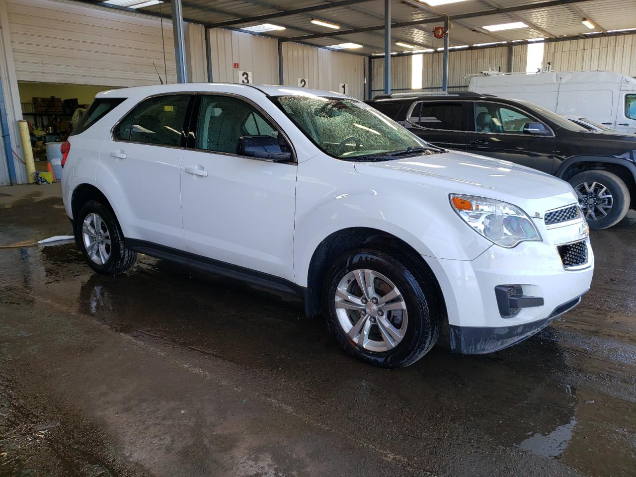 2013 CHEVROLET EQUINOX - Image 4