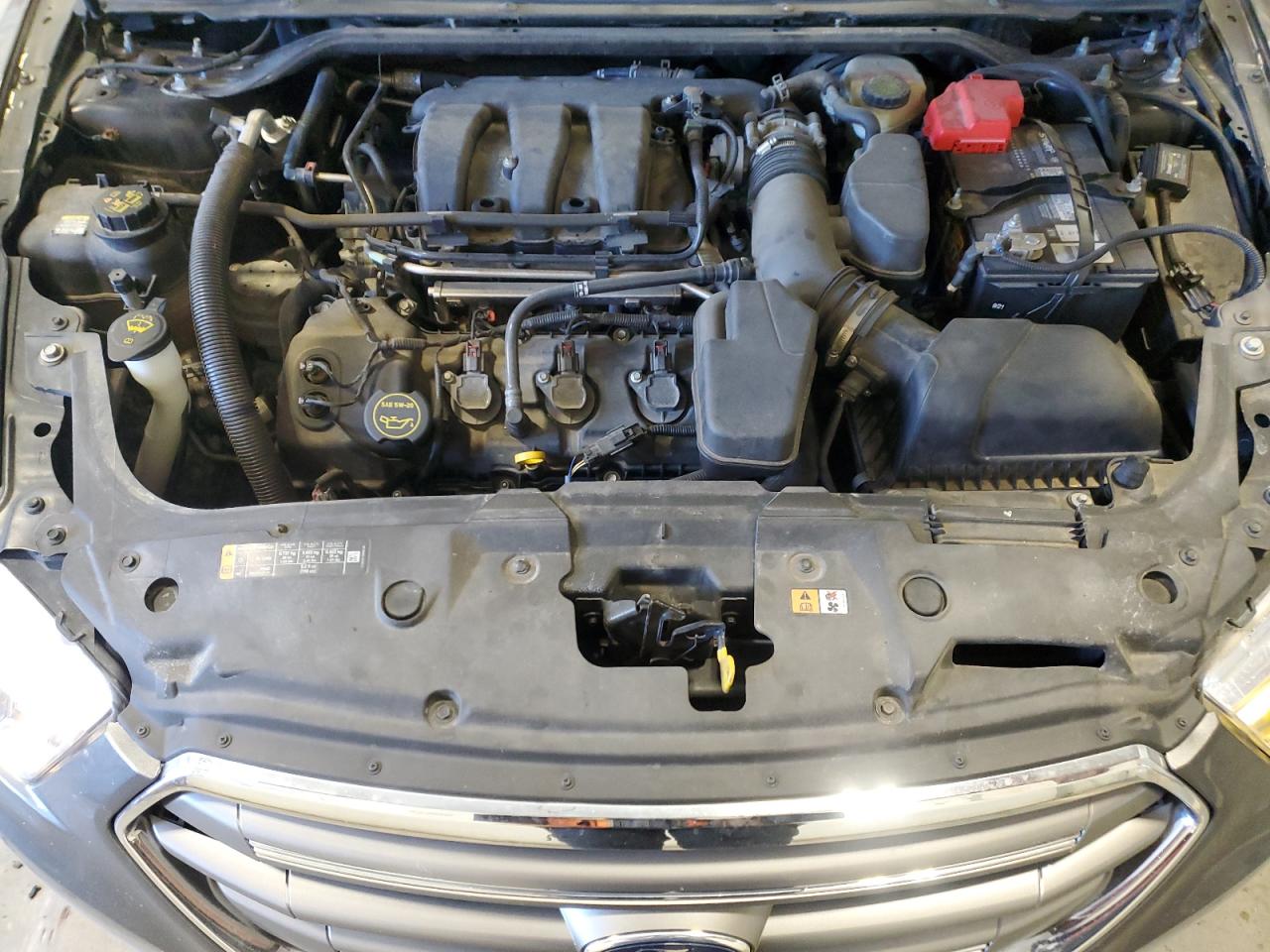 2015 Ford Taurus SEL - Image 11