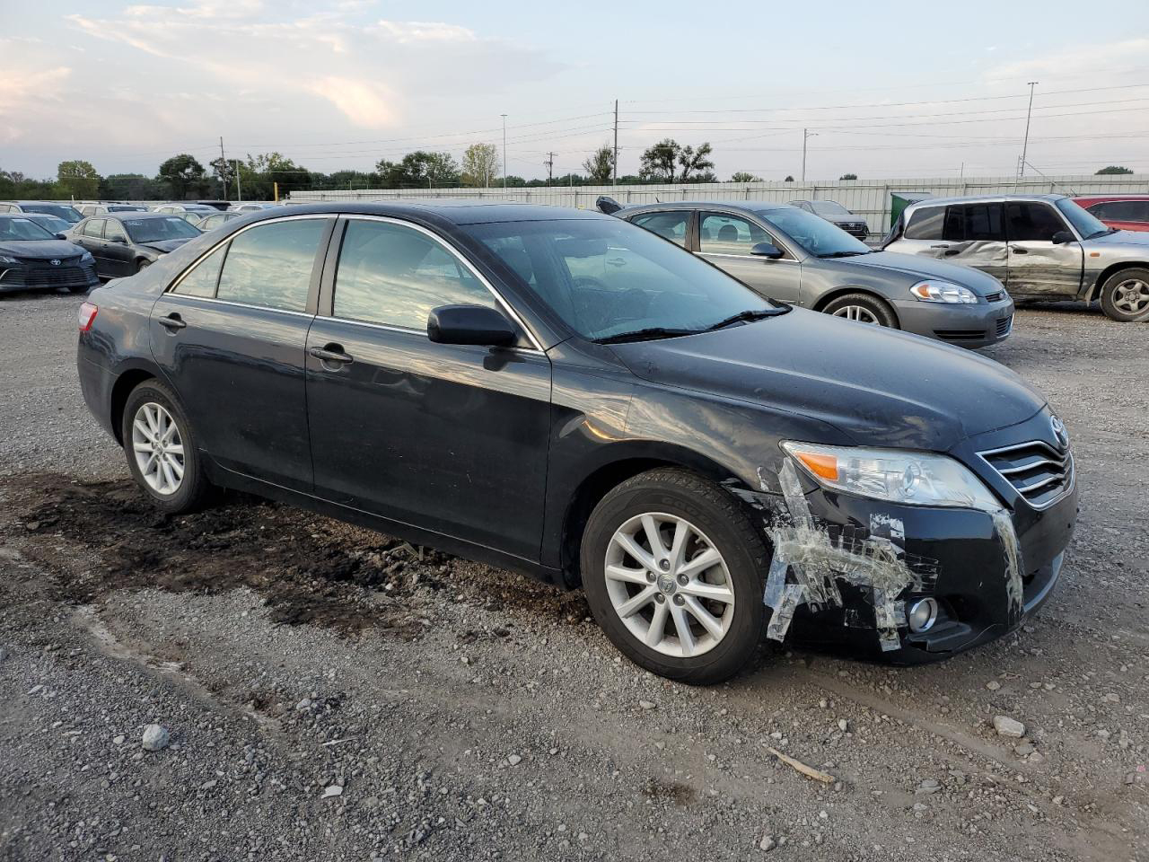 2011 Toyota Camry - Image 2