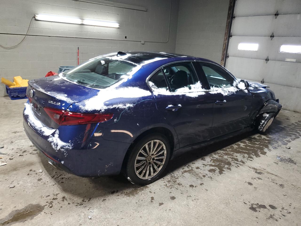 2021 ALFA ROMEO GIULIA - Image 3