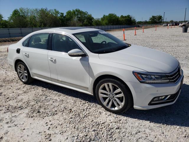 2017 Volkswagen PASSAT - Image 4