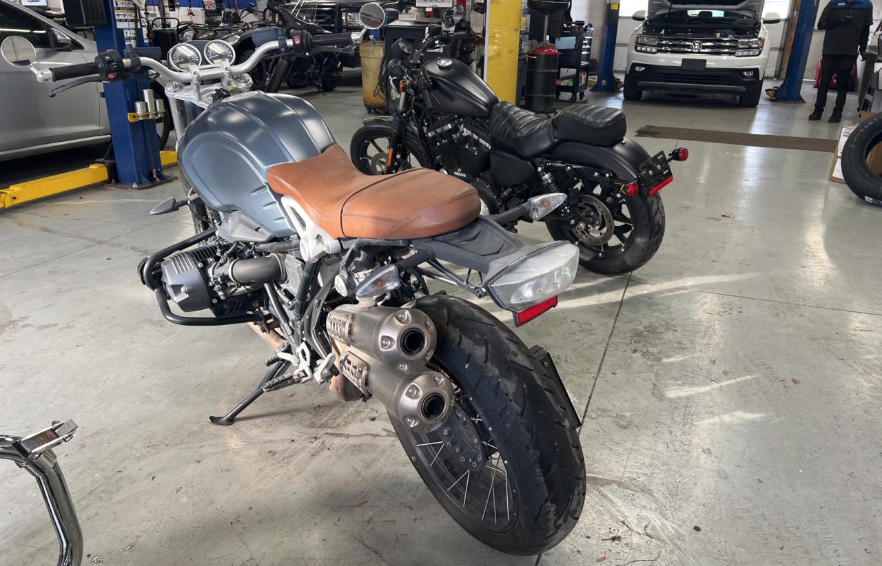 2019 BMW R-SERIES BLUE - Image 3