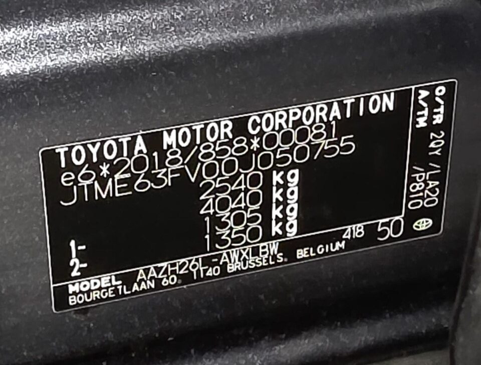 2024 Toyota RAV4 - Image 8