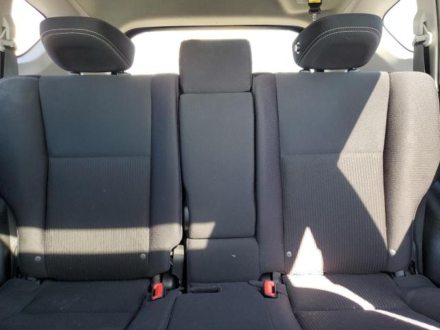 2015 Toyota RAV4 - Image 10