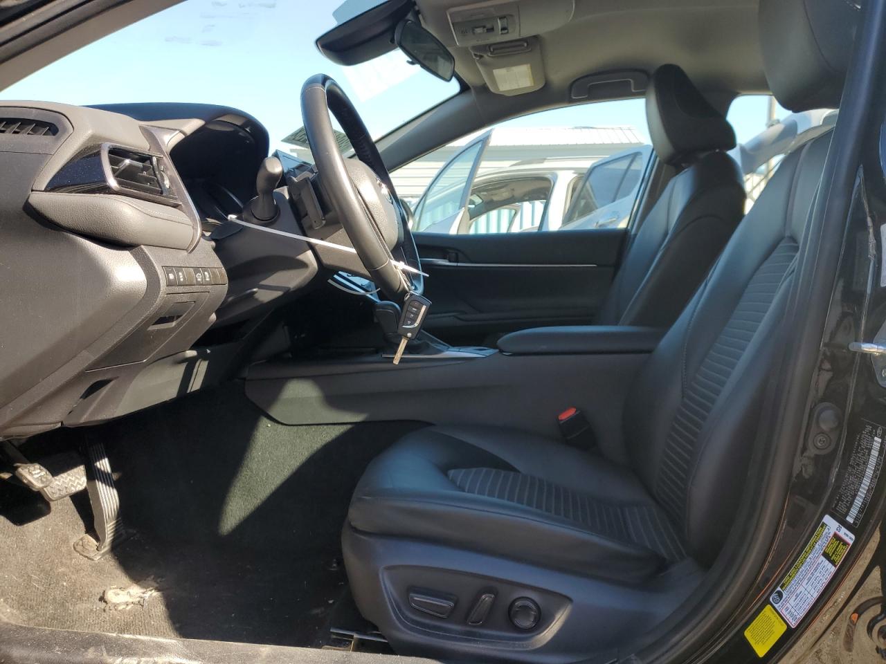 2024 TOYOTA CAMRY BLACK - Image 7