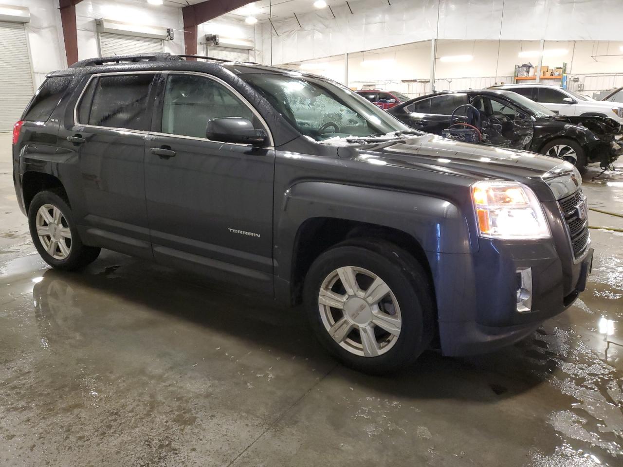 2014 GMC TERRAIN - Image 4