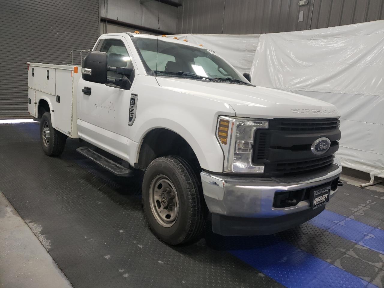 2019 FORD F250 WHITE - Image 4