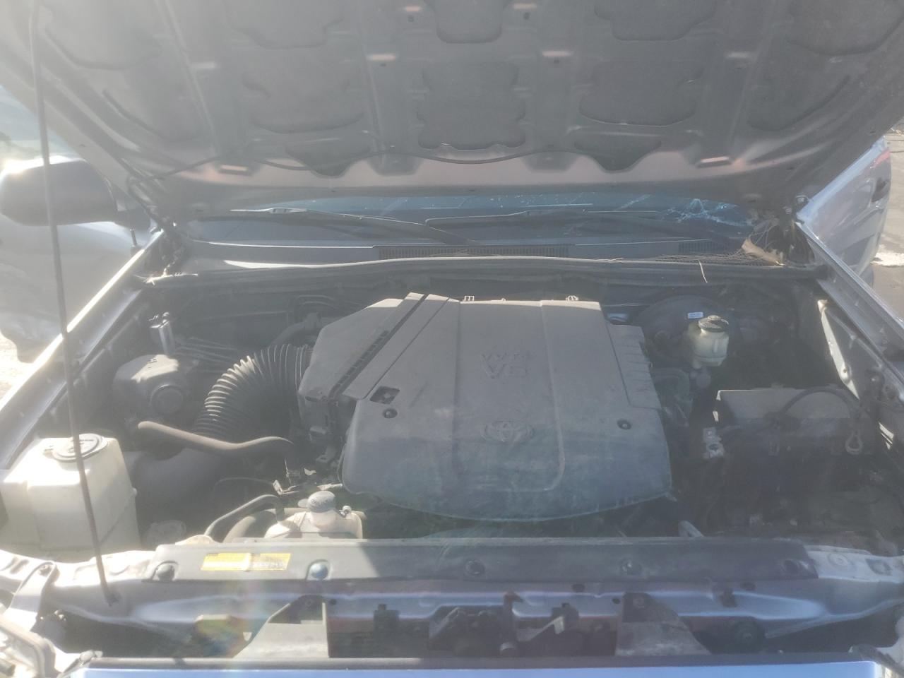 2015 TOYOTA TACOMA PRE SILVER - Image 11