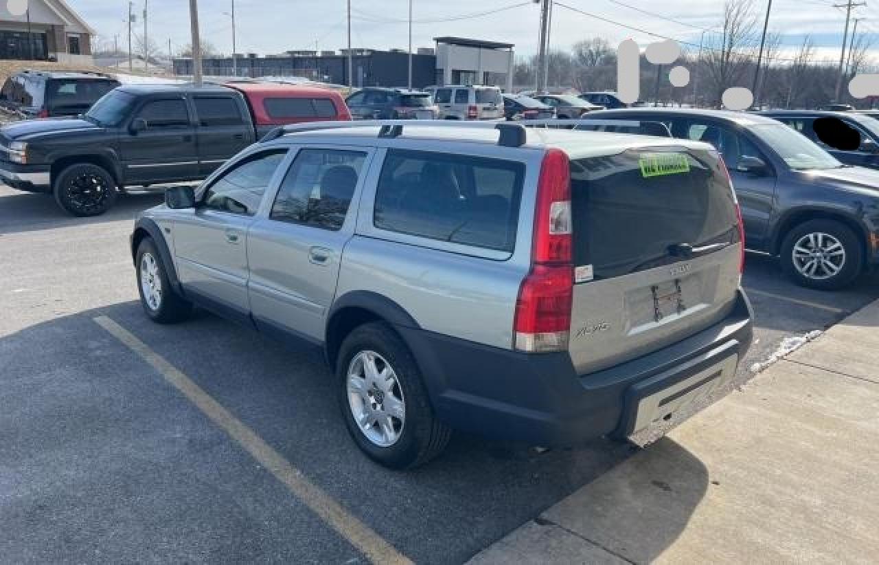 2005 VOLVO XC70 SILVER - Image 3