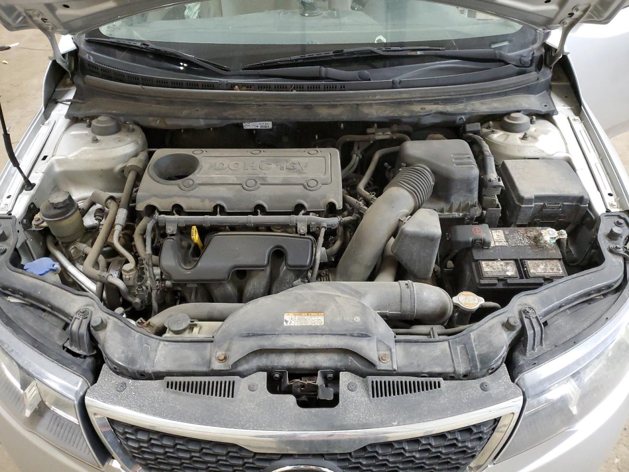 2011 KIA FORTE - Image 12