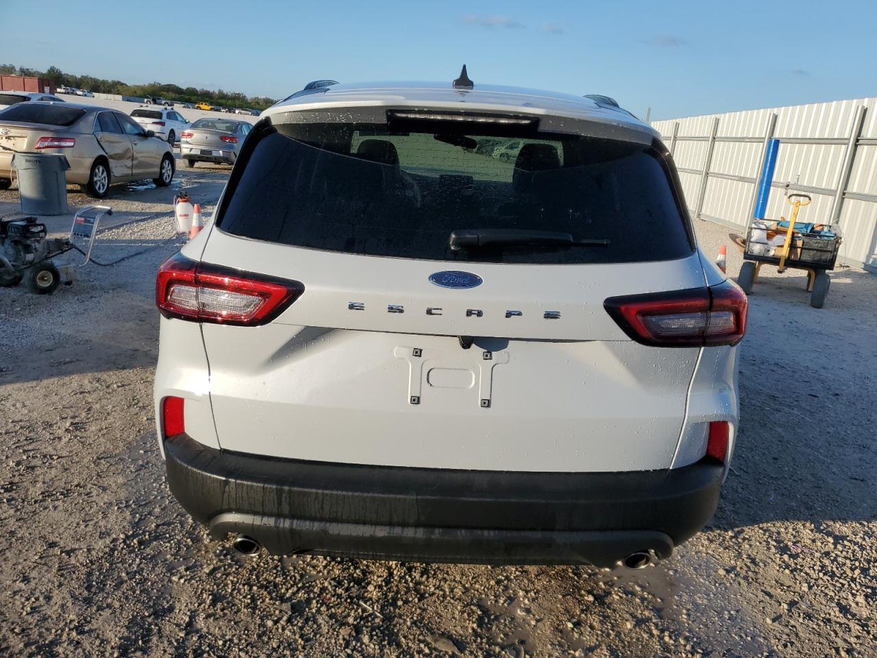 2025 FORD ESCAPE ST - Image 6