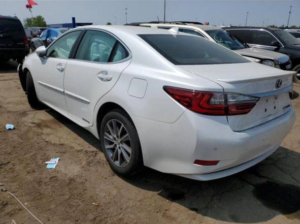 2017 Lexus ES 300H - Image 3