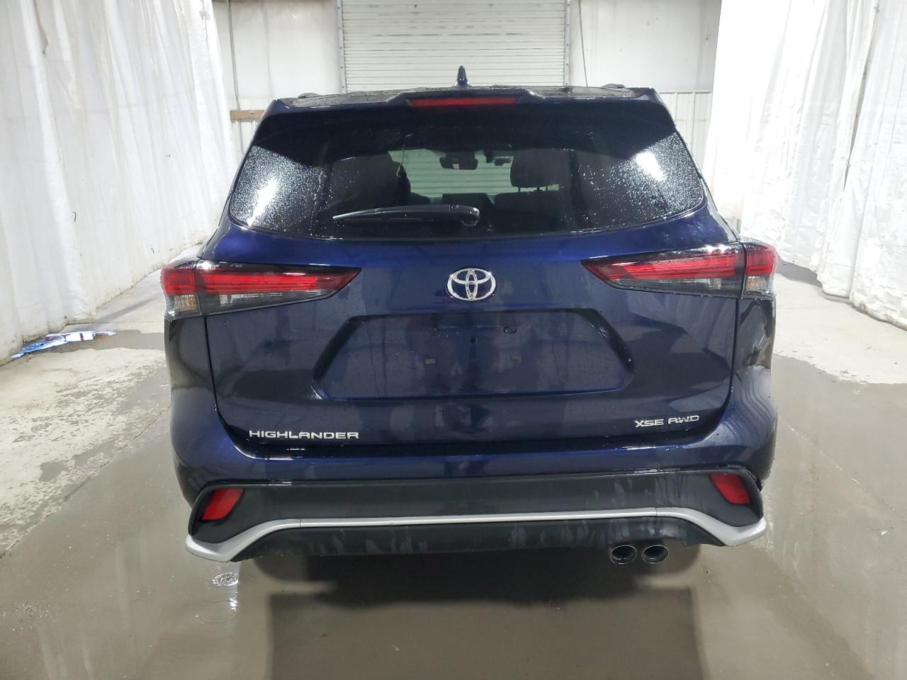 2024 Toyota Highlander - Image 6