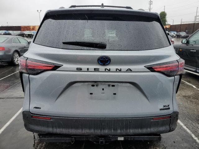 2022 Toyota SIENNA - Image 6