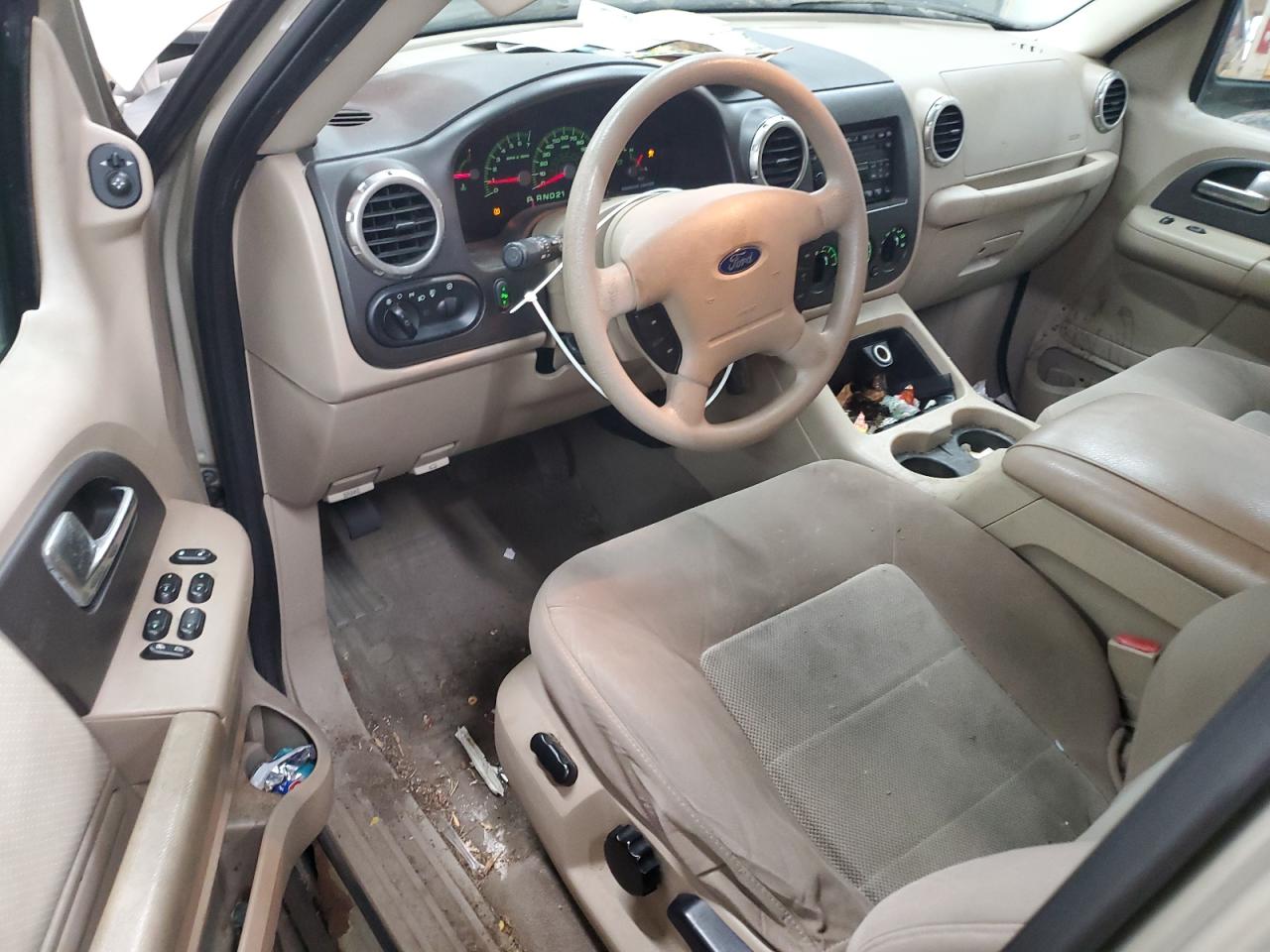2004 FORD EXPEDITION - Image 8