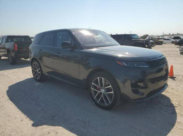 2024 Land Rover Range Rover Sport - Image 4