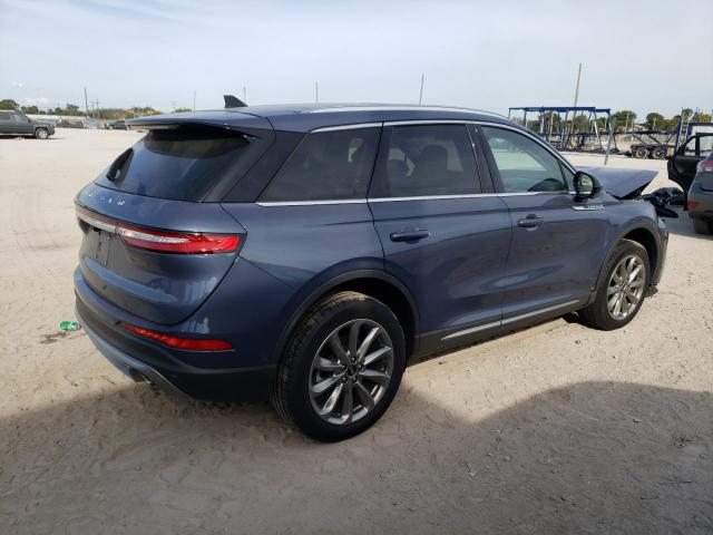 2022 Lincoln Corsair - Image 3