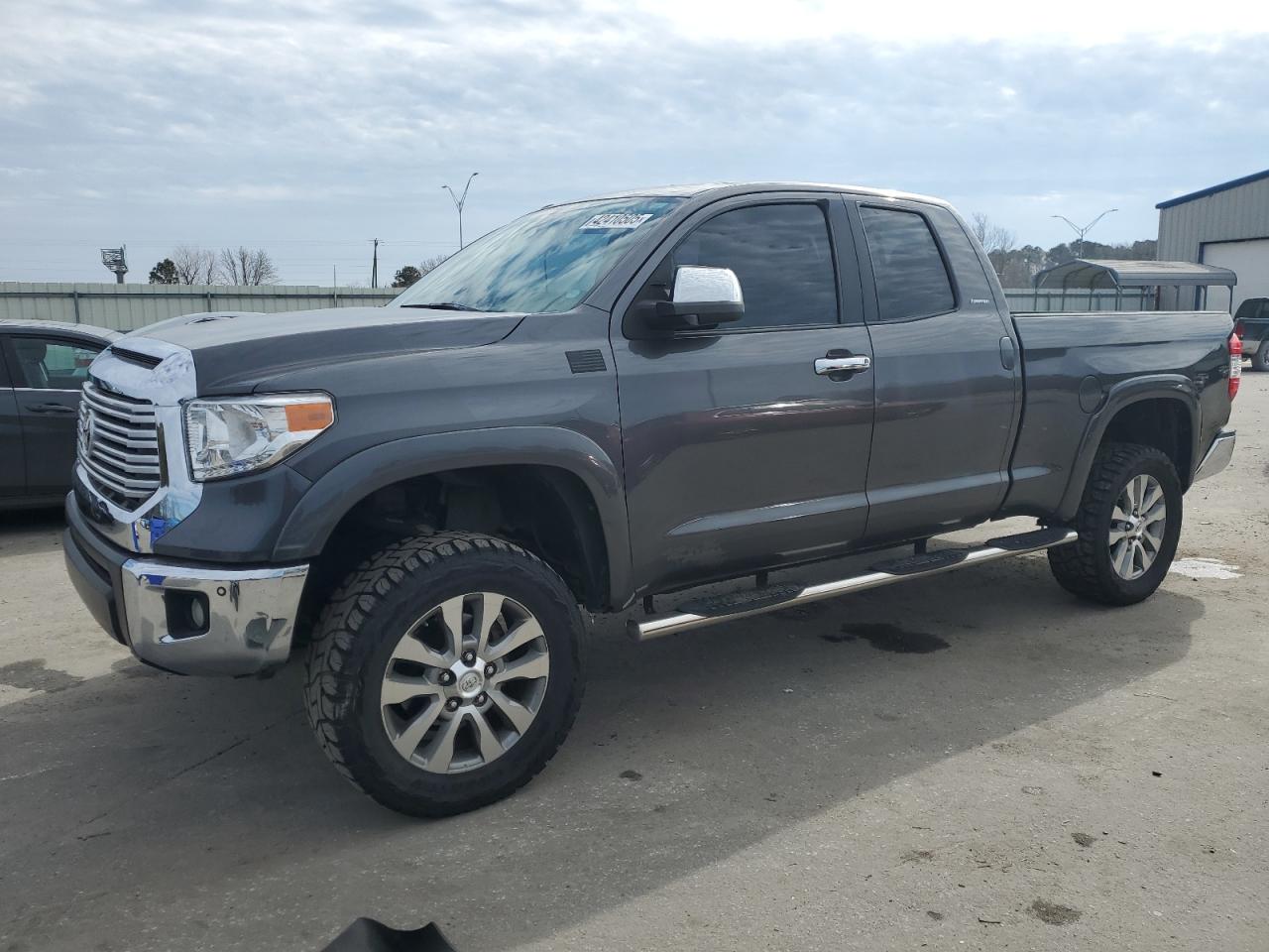 Toyota Tundra