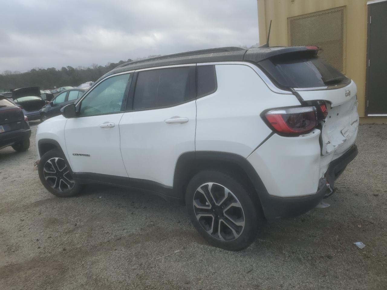 2023 Jeep Compass - Image 2