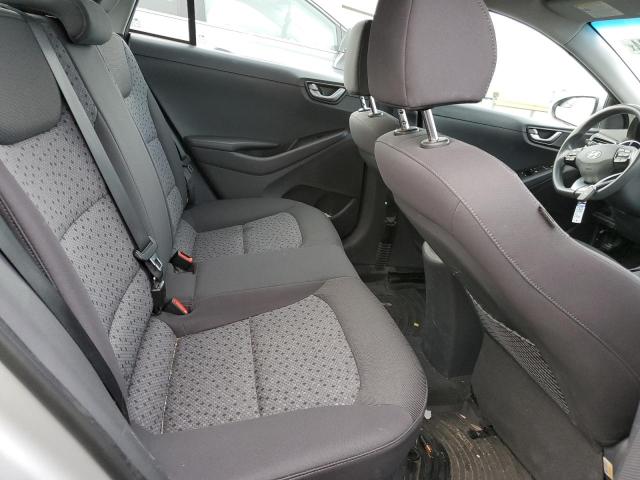 2017 Hyundai Ioniq - Image 10
