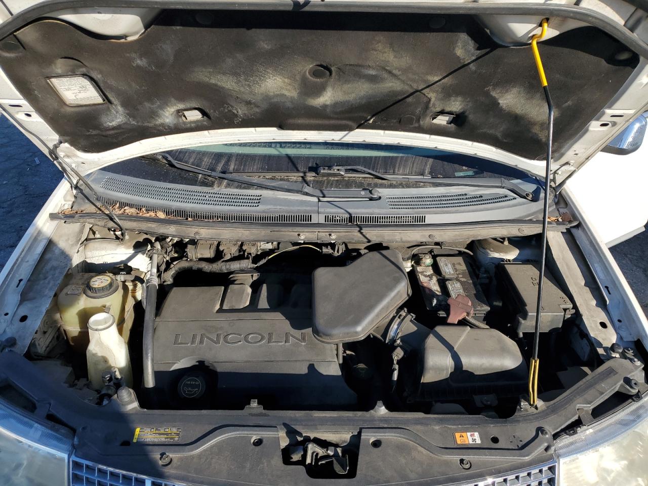 2007 Lincoln MKX - Image 11
