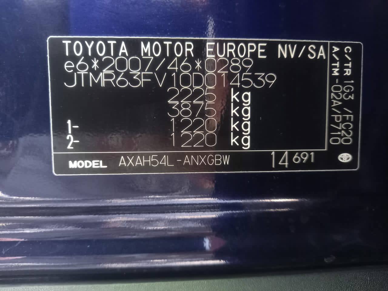 2022 Toyota Rav4 Hybrid - Image 11