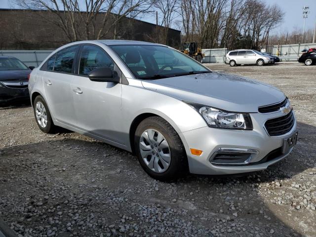 2015 Chevrolet CRUZE - Image 4