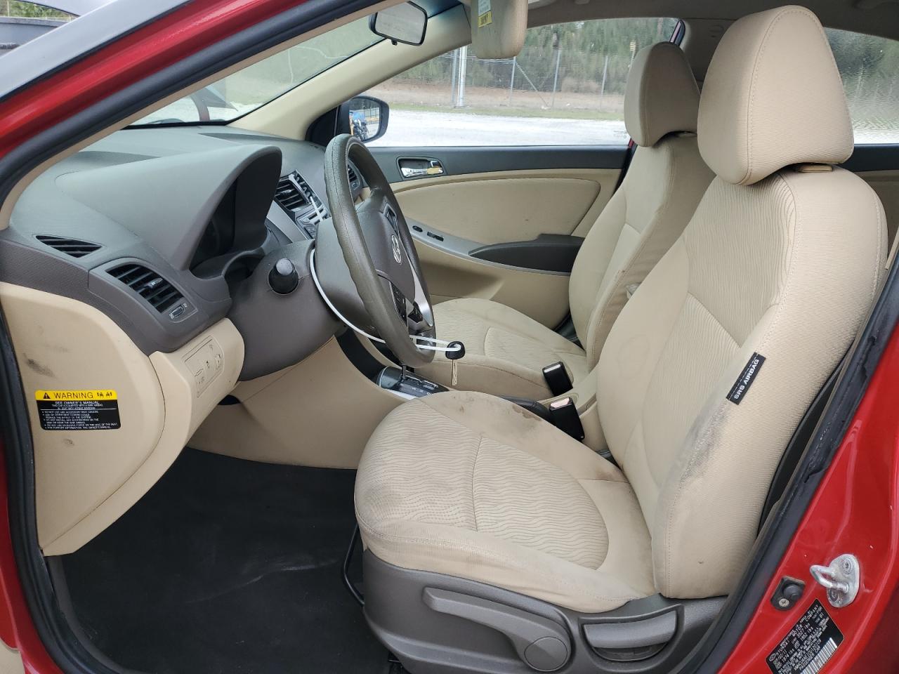 2012 Hyundai Accent - Image 7