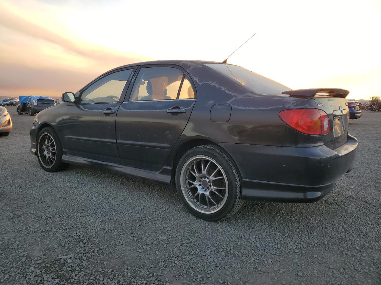 2003 TOYOTA COROLLA - Image 2