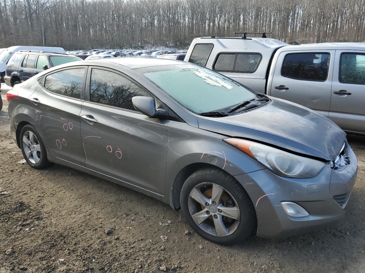2013 Hyundai Elantra - Image 4