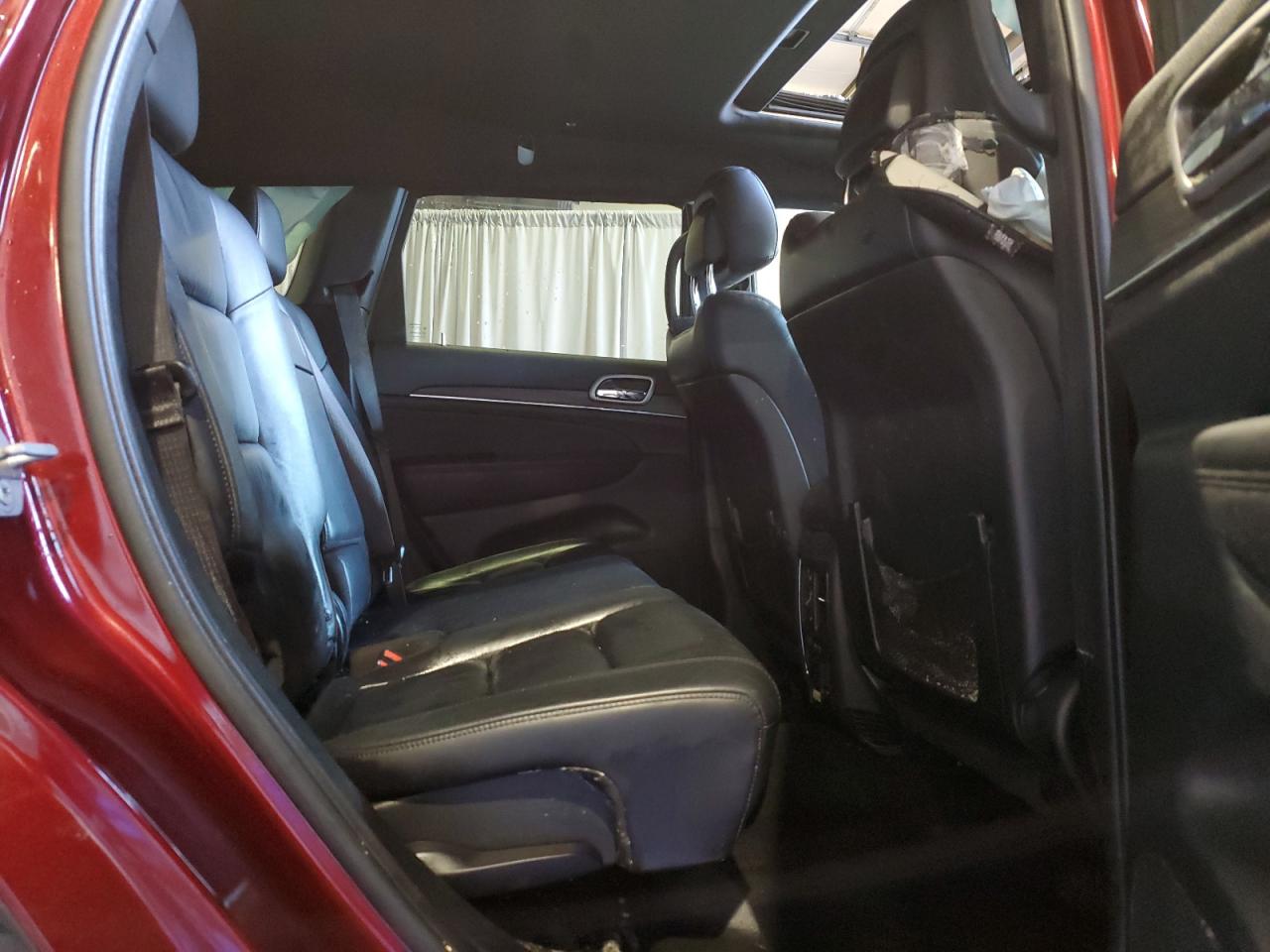 2022 Jeep Grand Cherokee - Image 11