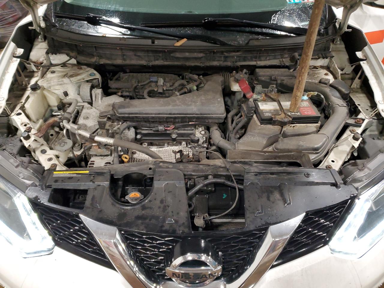 2015 NISSAN ROGUE WHITE - Image 12