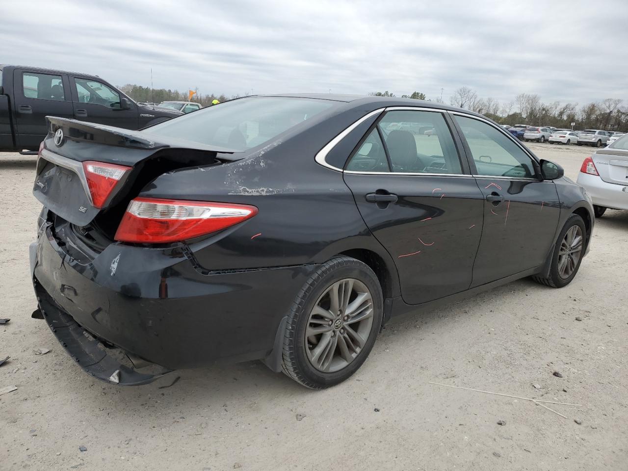 2015 TOYOTA CAMRY - Image 3