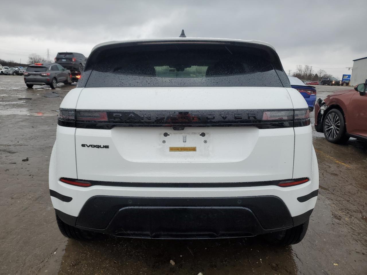 2024 Land Rover Range Rover - Image 6