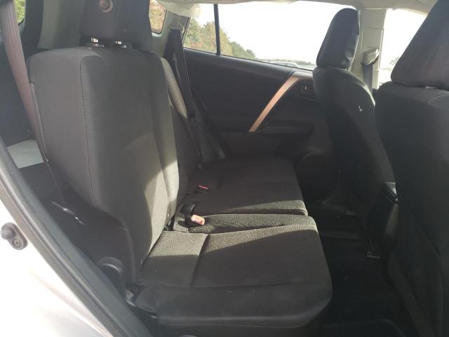 2015 Toyota RAV4 - Image 11