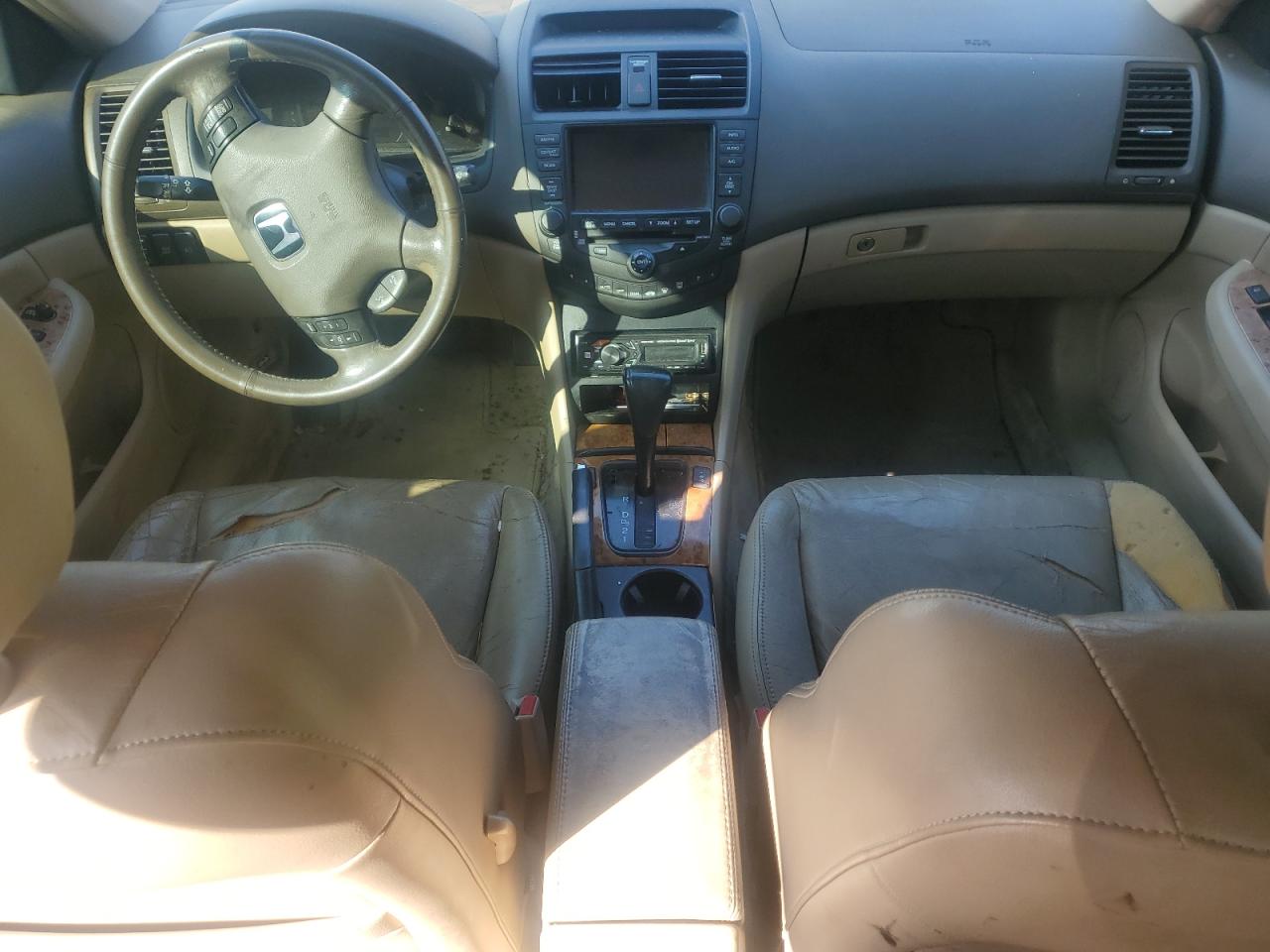 2004 Honda Accord - Image 8
