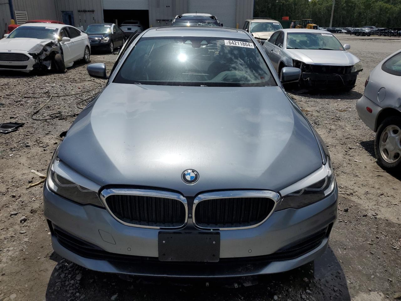 2019 BMW 5 Series - Image 5
