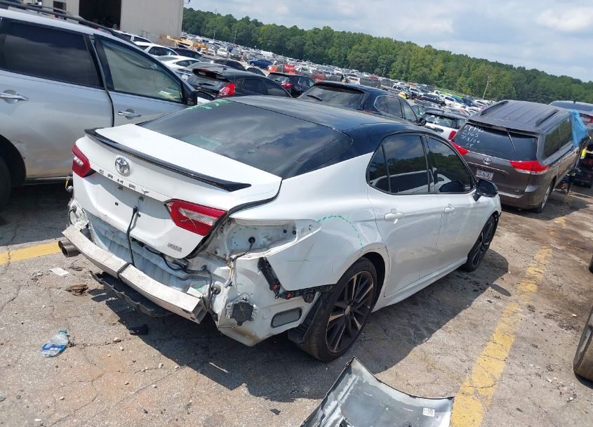 2018 Toyota Camry - Image 5