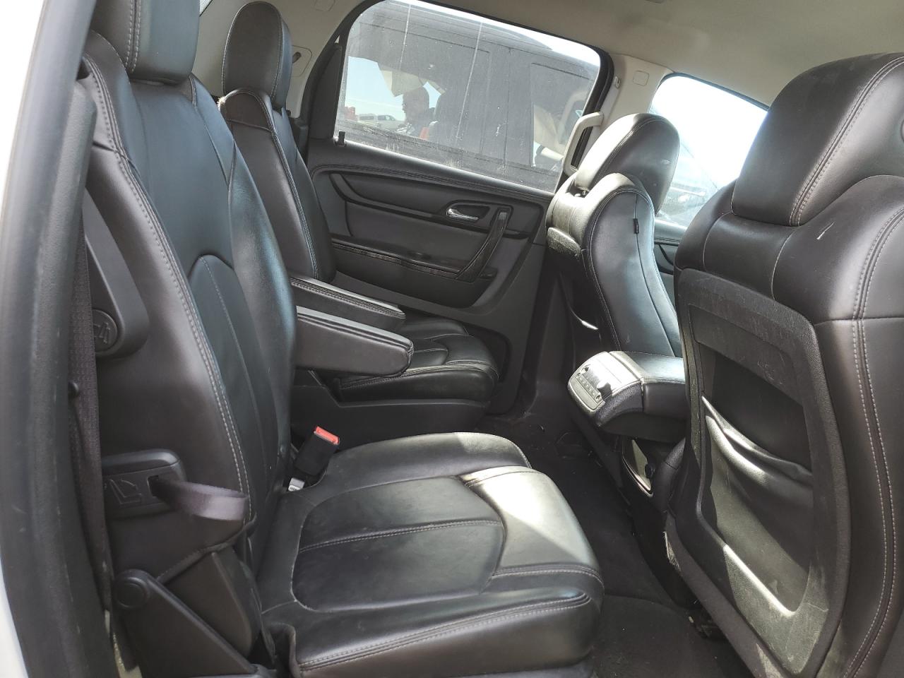 2013 GMC ACADIA WHITE - Image 11