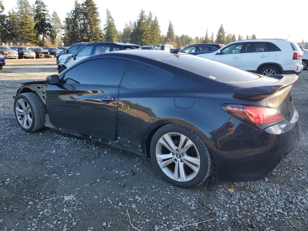 2011 HYUNDAI GENESIS - Image 2