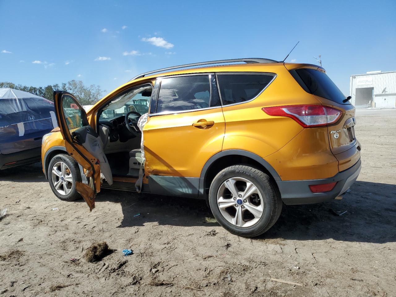 2016 FORD ESCAPE - Image 2