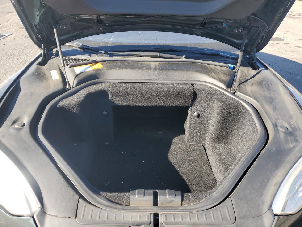 2014 TESLA MODEL S - Image 11