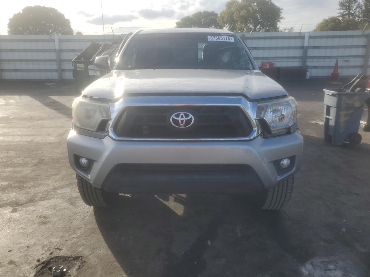 2015 TOYOTA TACOMA PRE SILVER - Image 5