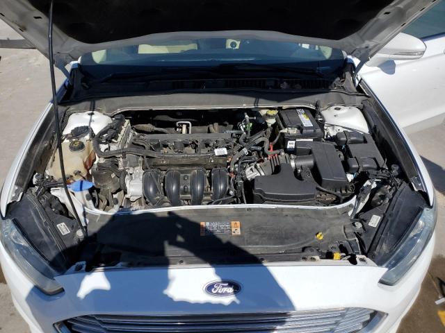 2016 Ford FUSION - Image 11