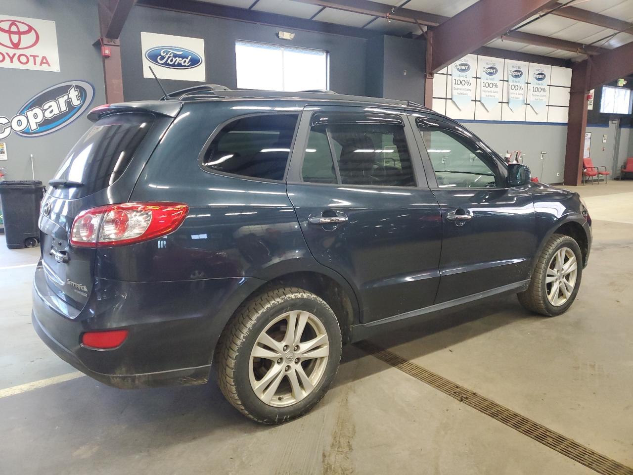 2010 HYUNDAI SANTA FE CHARCOAL - Image 3