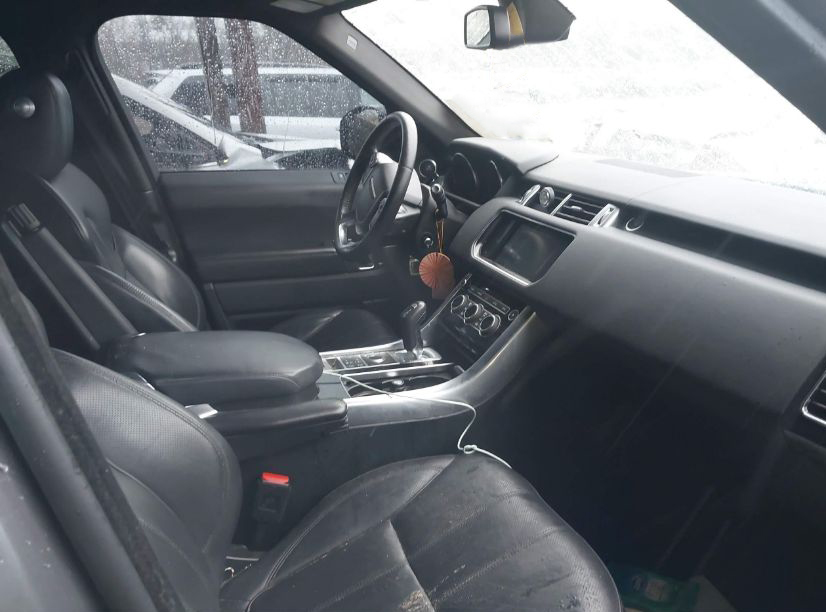2015 Range Rover Sport - Image 6